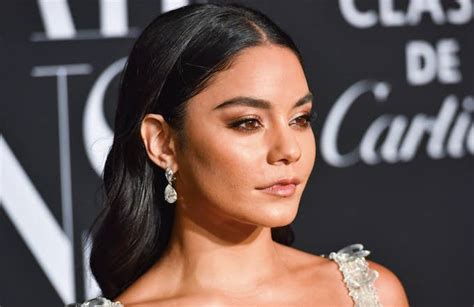 vanessa hudgens naked|Vanessa Hudgens reflects on 2007 nude photo leak: It was a。